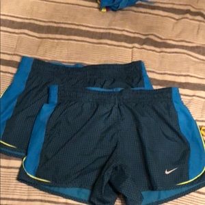 2 pairs of Nike shorts